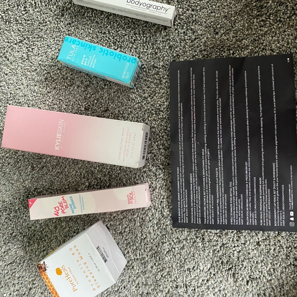 Boxycharm items, only opened for picture